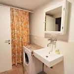 Risi By Interhome بيت للعطل