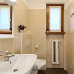 بيت للعطل Risi By Interhome *